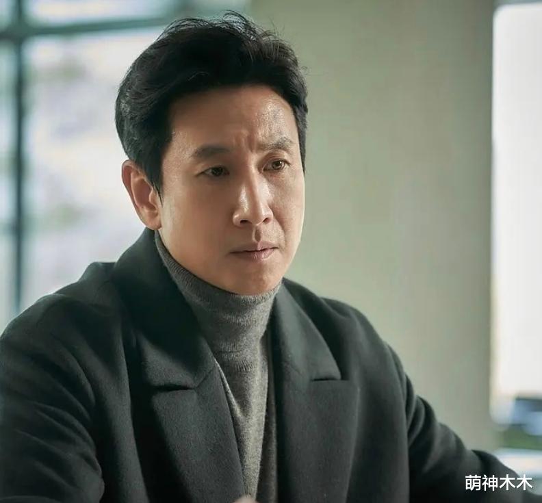 李善均去世现场曝光！用塑料布包裹车子，法医现场取证调查死因