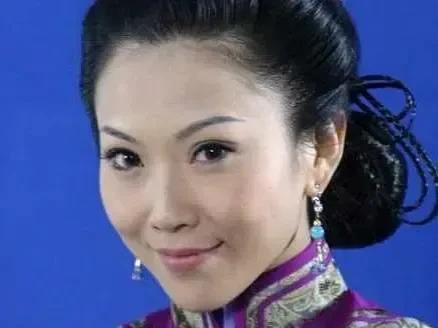 韩师奶你变了,嫁外籍白头翁放弃个人事业还为他生了3个孩子