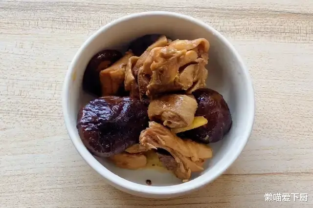 寒衣节|明日十月一“寒衣节”，1物不摆、2地不去、3样要吃，莫忘老传统