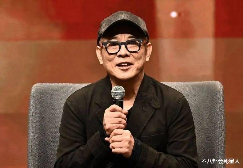 60岁李连杰近照苍老认不出,晚年被病痛折磨,身家亿万定居国外