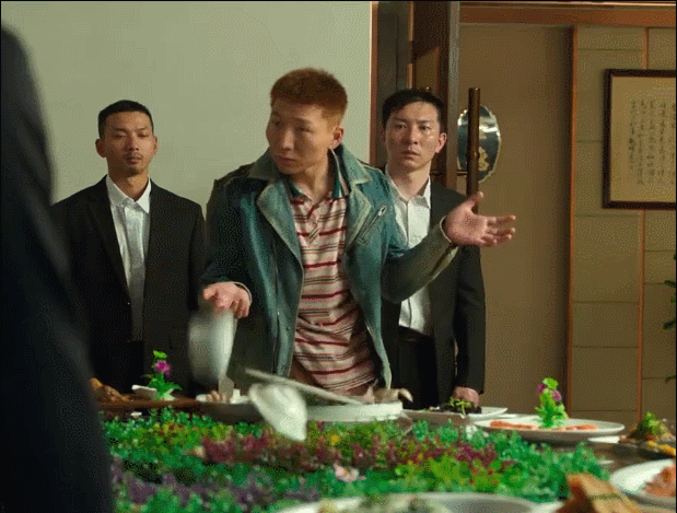 高晓晨|同样是“瞪眼”演技,《狂飙》李宏伟和高晓晨,为啥口碑两极分化