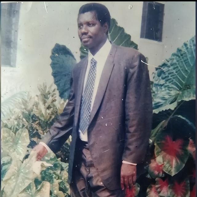 非洲女孩米兰:嫁大9岁广东男演员,抚养6岁继女,称当后妈很幸福