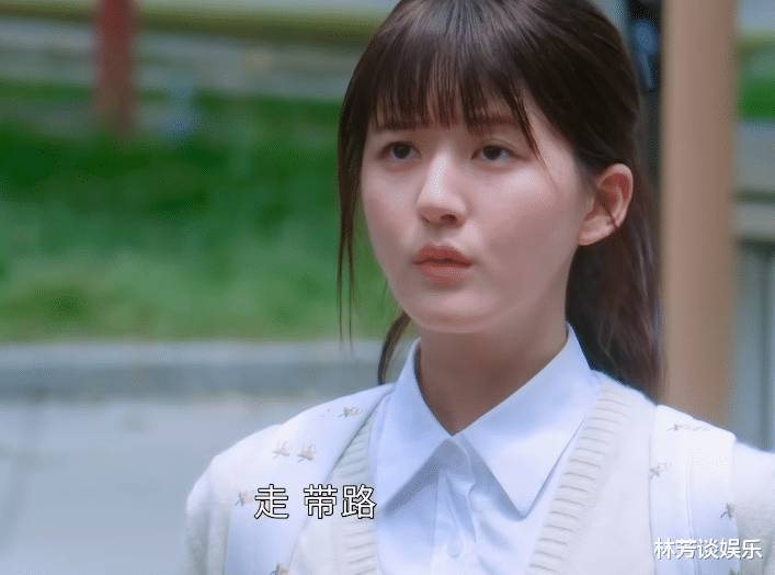 “普女脸”到底有多吃香,看到剧版桑稚与苏在在,思路一下子通了