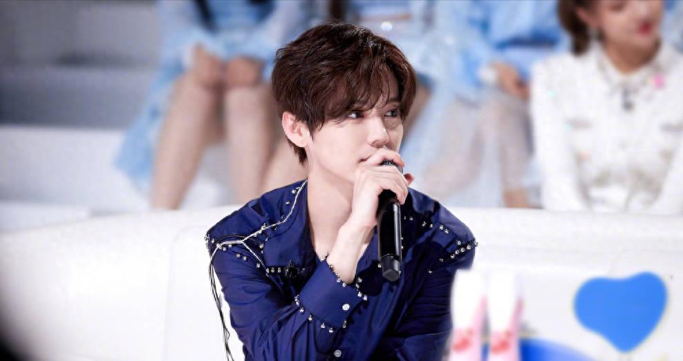 洋相百出！所谓的歌坛顶流，却一首代表作没有，这些明星不知羞吗