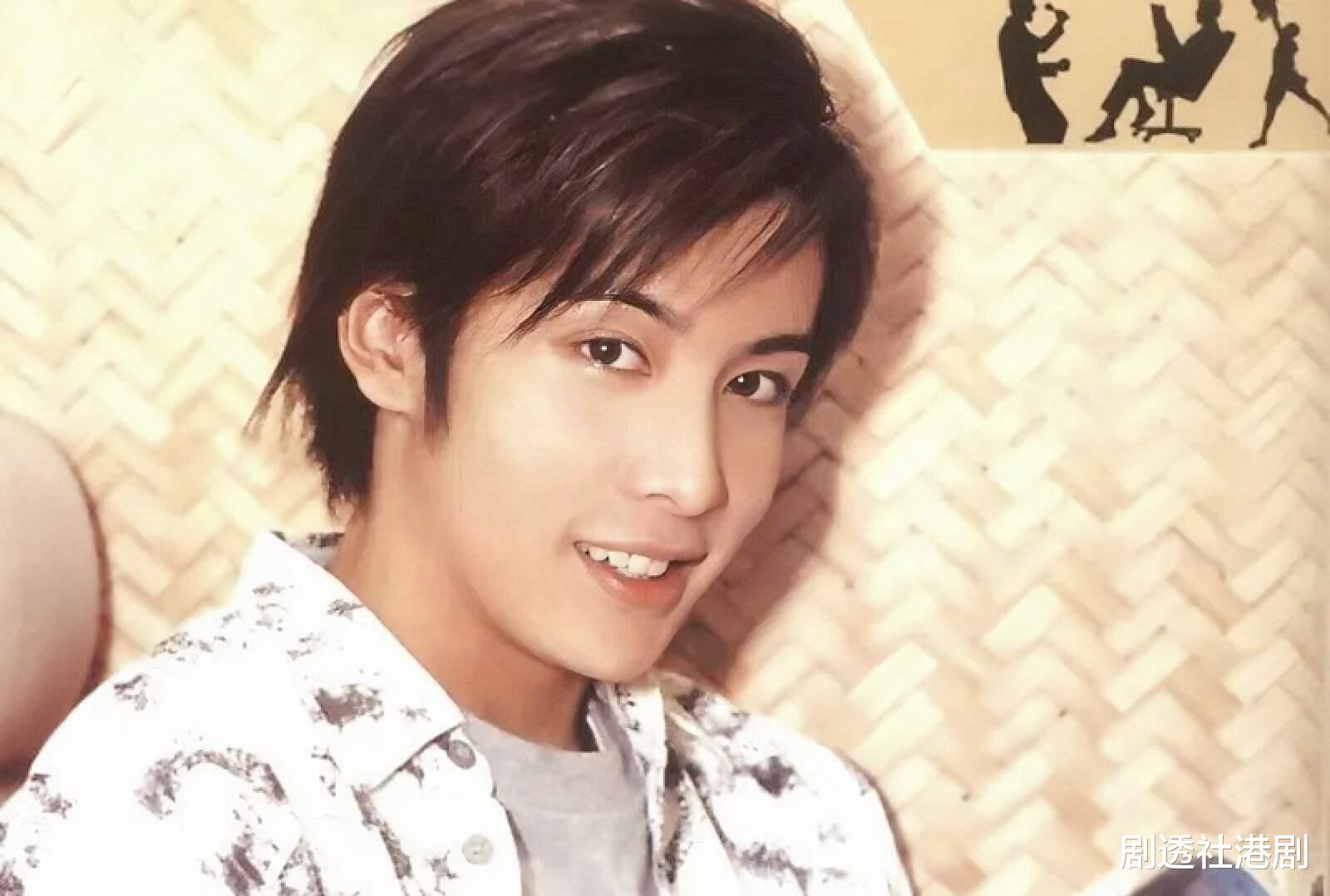 好惨！TVB知名男星遭靓模女友单方面分手，遗憾结束六年恋情