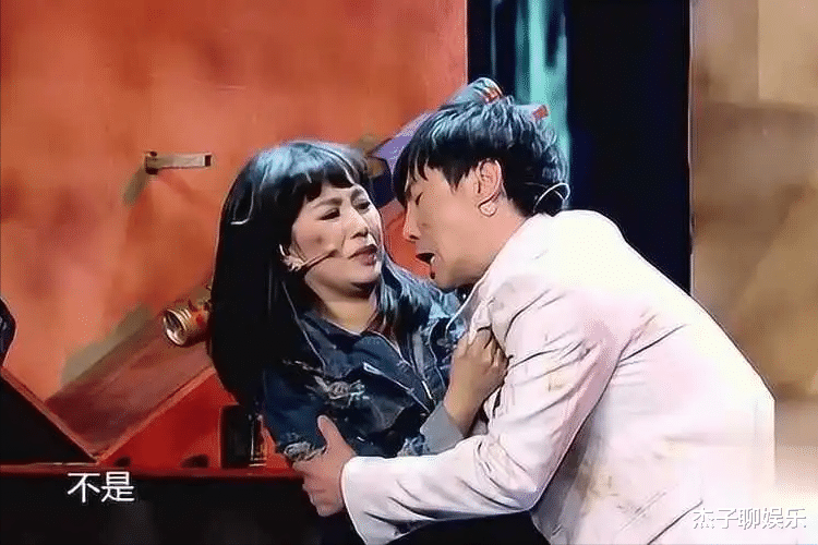 孙红雷|孙红雷:和李小冉拍吻戏,我拍完狂吐3天,至今不愿再接吻戏