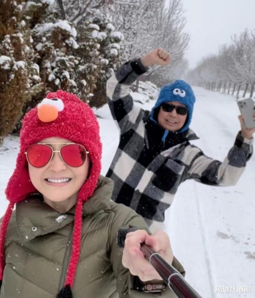 开心!58岁港女星曝将荣升婆婆,曾经历两段失败婚姻育有3子女