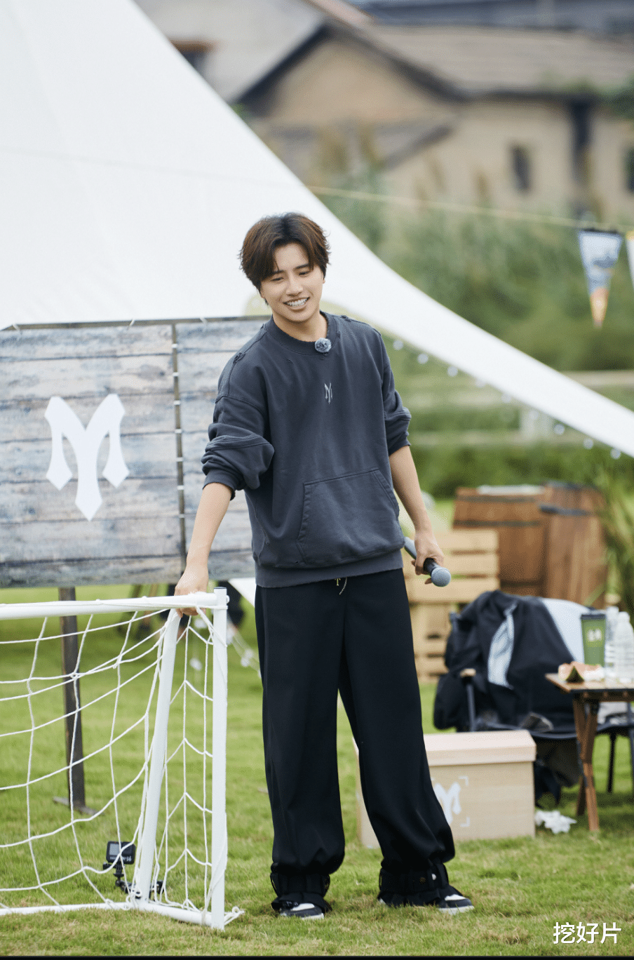 《披哥》颜值排行：王栎鑫第8，唐禹哲第4！前两名30年无对手