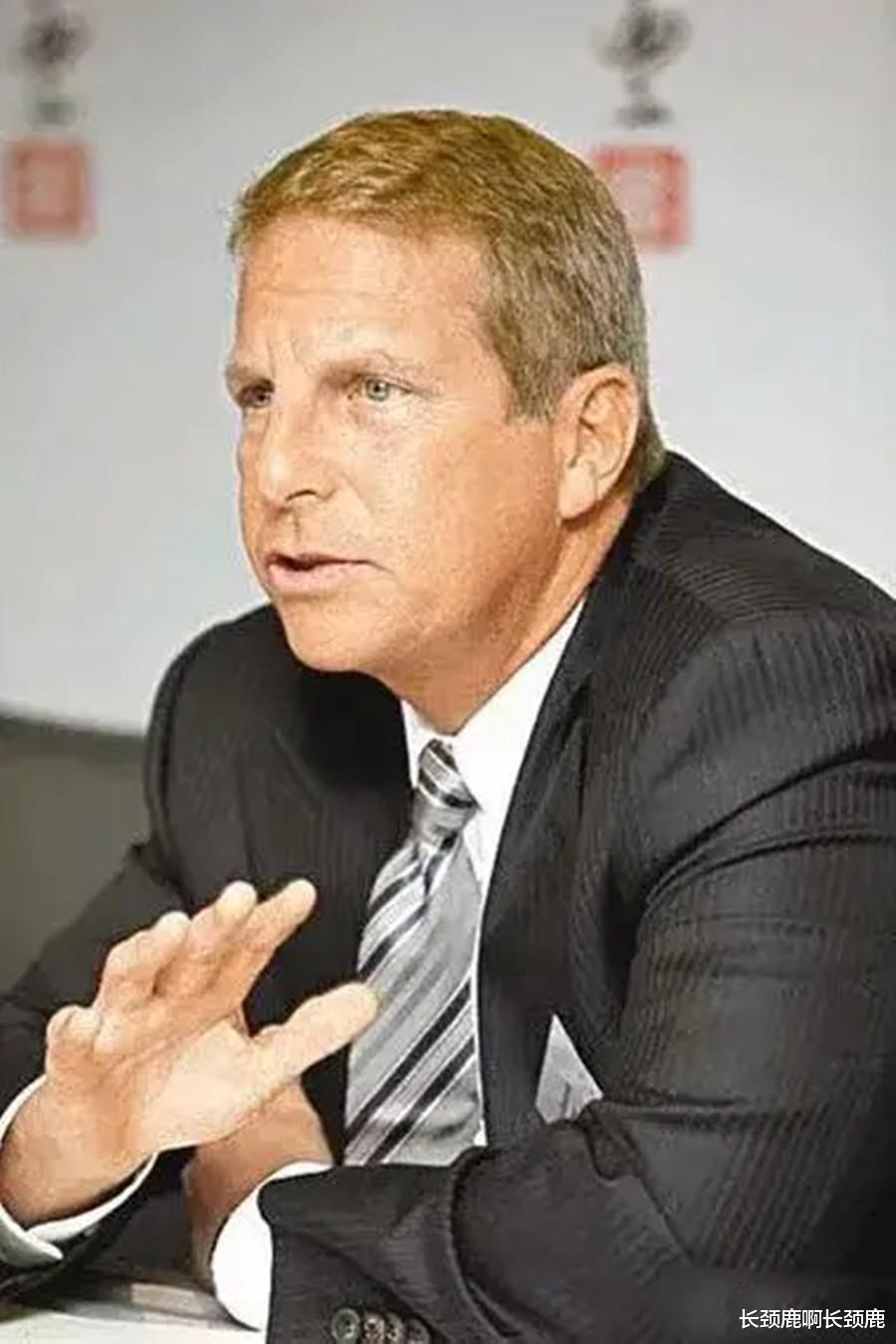 李玟老公发布深情讣闻,却遭网友痛批迟来的深情比草轻贱