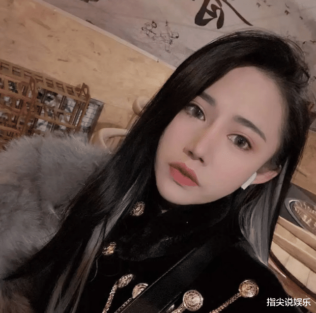 曝柬埔寨依晴疑卖爸,交护照遭监视,幕后boss疑曝光,长相似梅姨