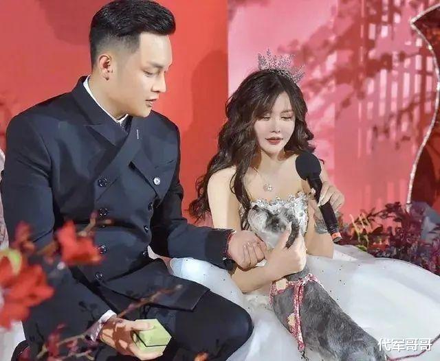 韩安冉|24岁韩安冉官宣四婚,整容33次,自曝婚礼被狂抽22个耳光