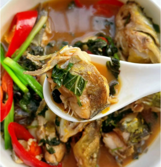 黄骨鱼|深秋时节,多给家人吃这菜,鱼肉鲜嫩,汤汁浓郁,别不懂吃