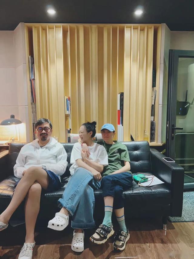 怎么回事，我那年过半百的妈怎么越来越年轻了？