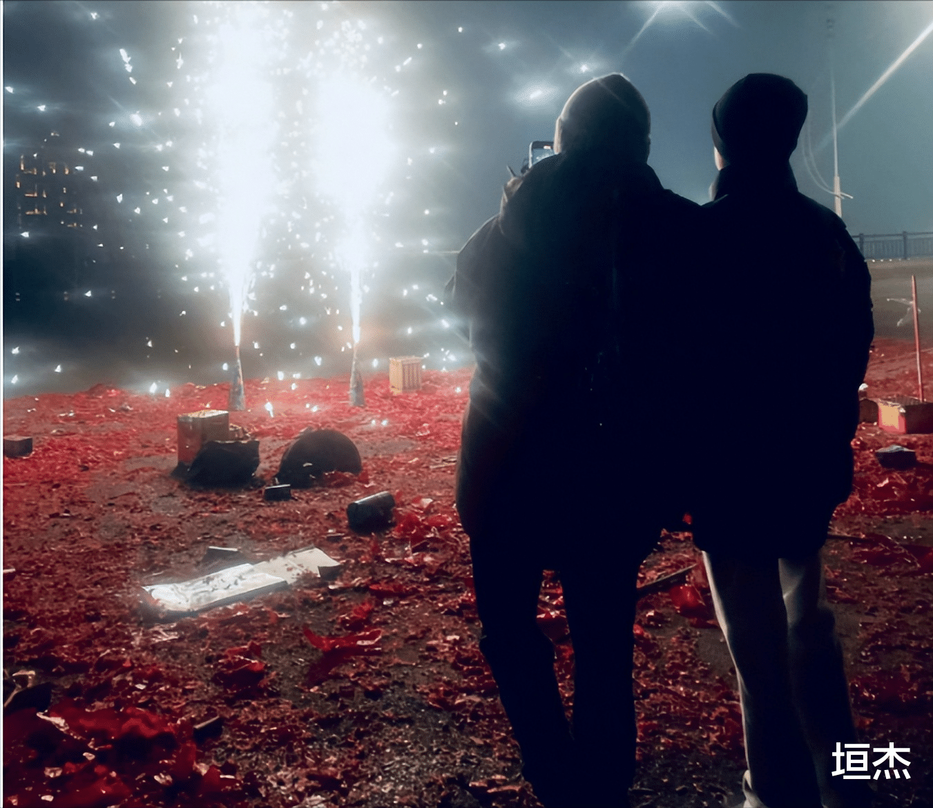 孙天宇|5天10个大瓜!世纪和解、携三女子度假、名导选妃、私生子成群…