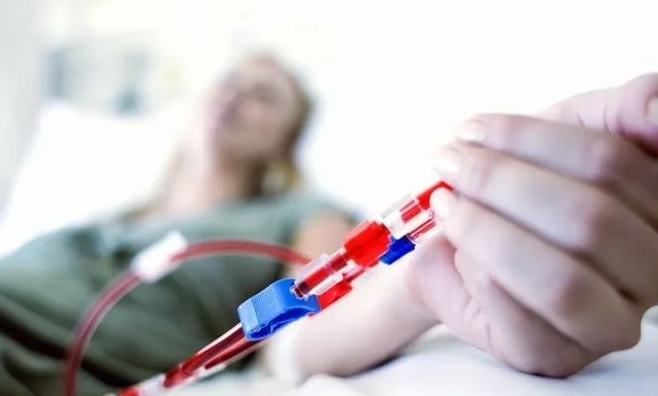 41岁男子尿酸710，并发尿毒症离世，提醒：4种蔬菜是“痛风”