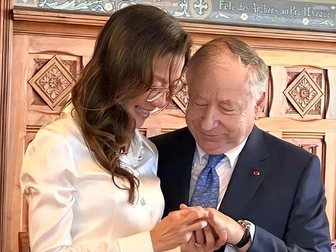 杨紫琼首谈与前夫离婚原因:商业帝国需要继承人,但我生不出孩子