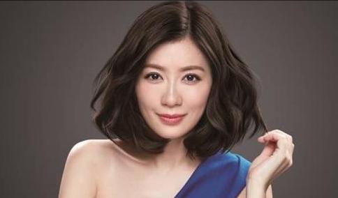 穿衣搭配|“夫妻本是同林鸟”,但抱歉!这一次修杰楷“救”了贾静雯了