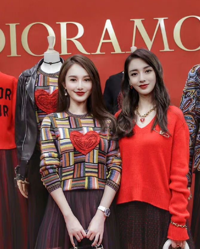 叶珂首次回应与黄晓明恋情，承认两人已分手，否认豪车是对方赠送