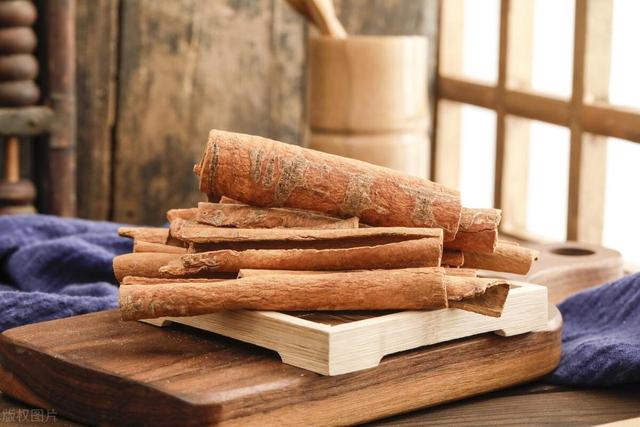 阳气越少，尿就越多，简单两招，补足全身阳气，提升固摄能力！