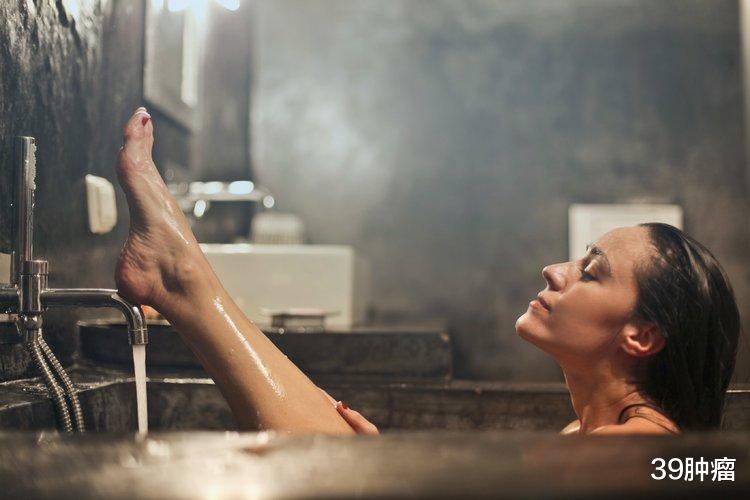 |女生洗澡为什么那么慢，究竟在卫生间里干什么？告诉你真相