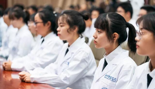 招聘|“编制岗”不受欢迎了？多地三甲医院招聘无人报名，原因很现实