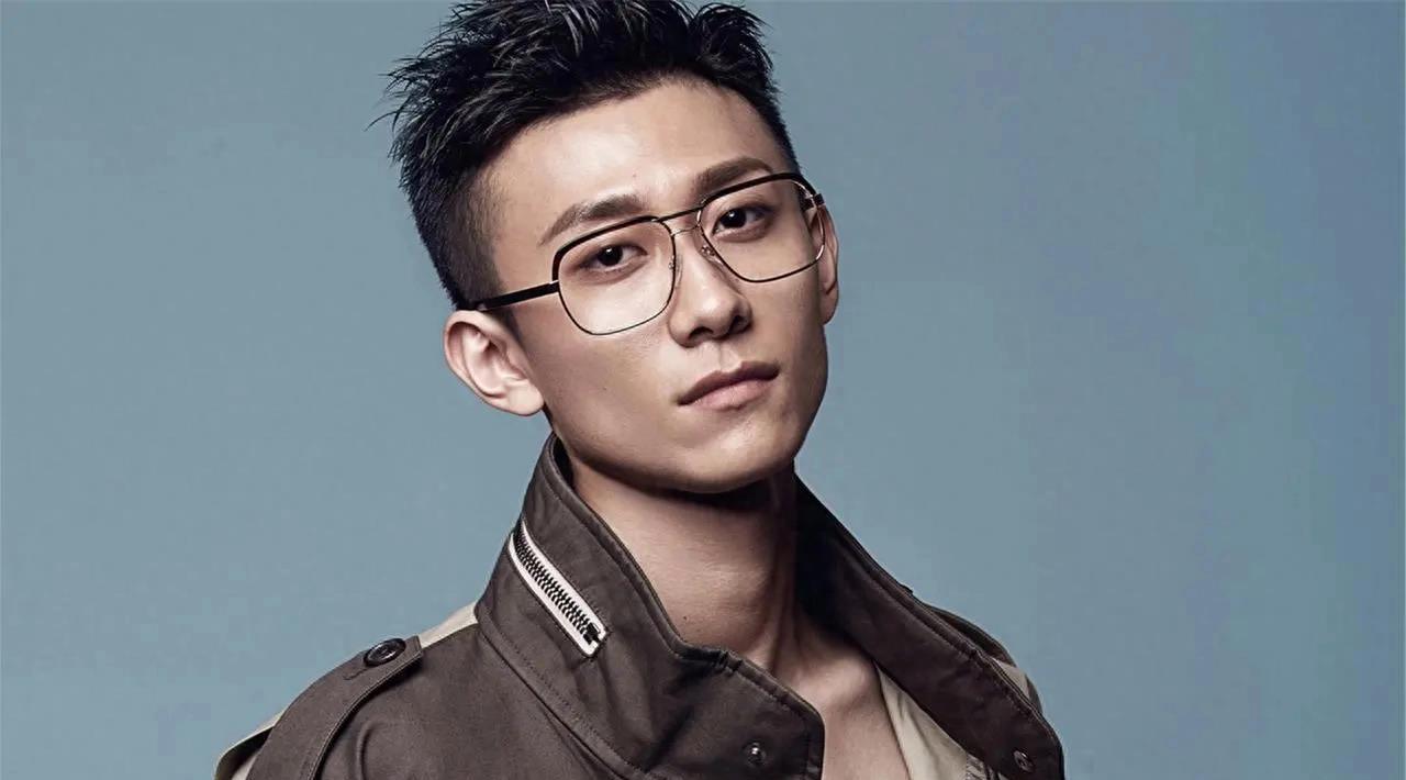 私交混乱还男女通吃?2次被传吸毒,张一山的“瓜”真是一个比一个猛!