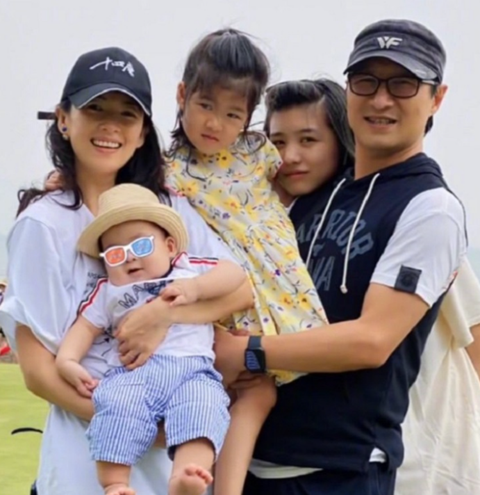 《罗刹海市》刀口落下，放浪形骸的汪峰，还能侥幸逃脱吗？