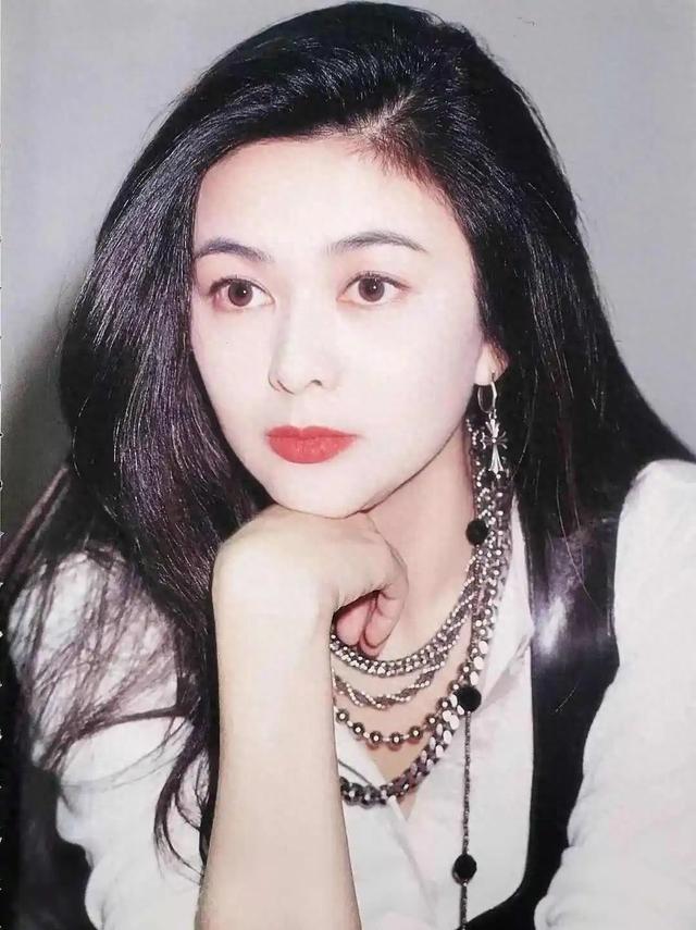 盘点100位香江美人,看看有没有你心目中永恒的女神?(第一篇)