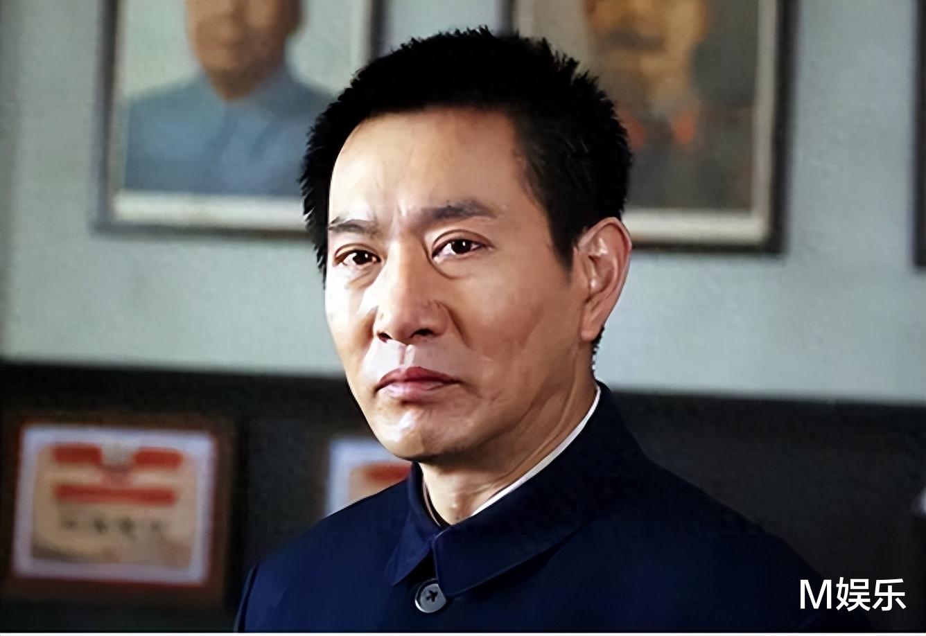 他身价过亿至今未婚,53岁在线征婚,称条件不重要,感觉最重要