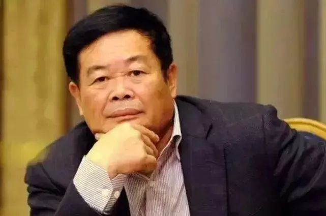 工人|从特斯拉高薪招聘,到曹德旺改名,事实到底讽刺了谁?