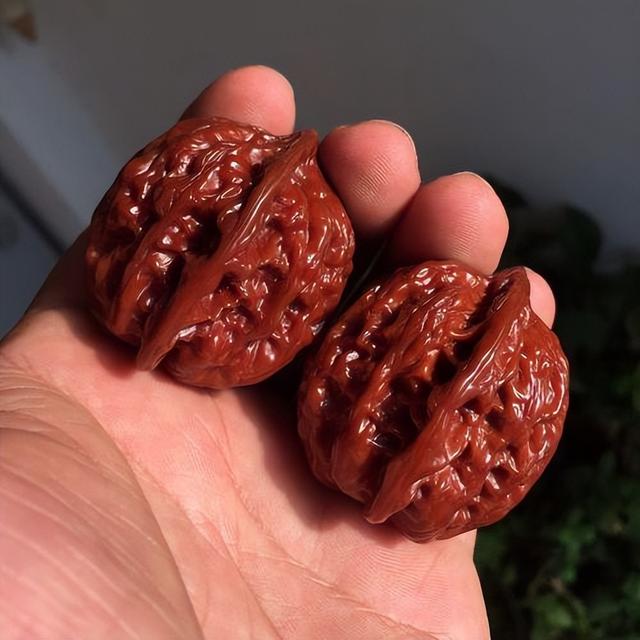 文玩|文玩手串种类那么多，只有这5种，最有盘玩乐趣！