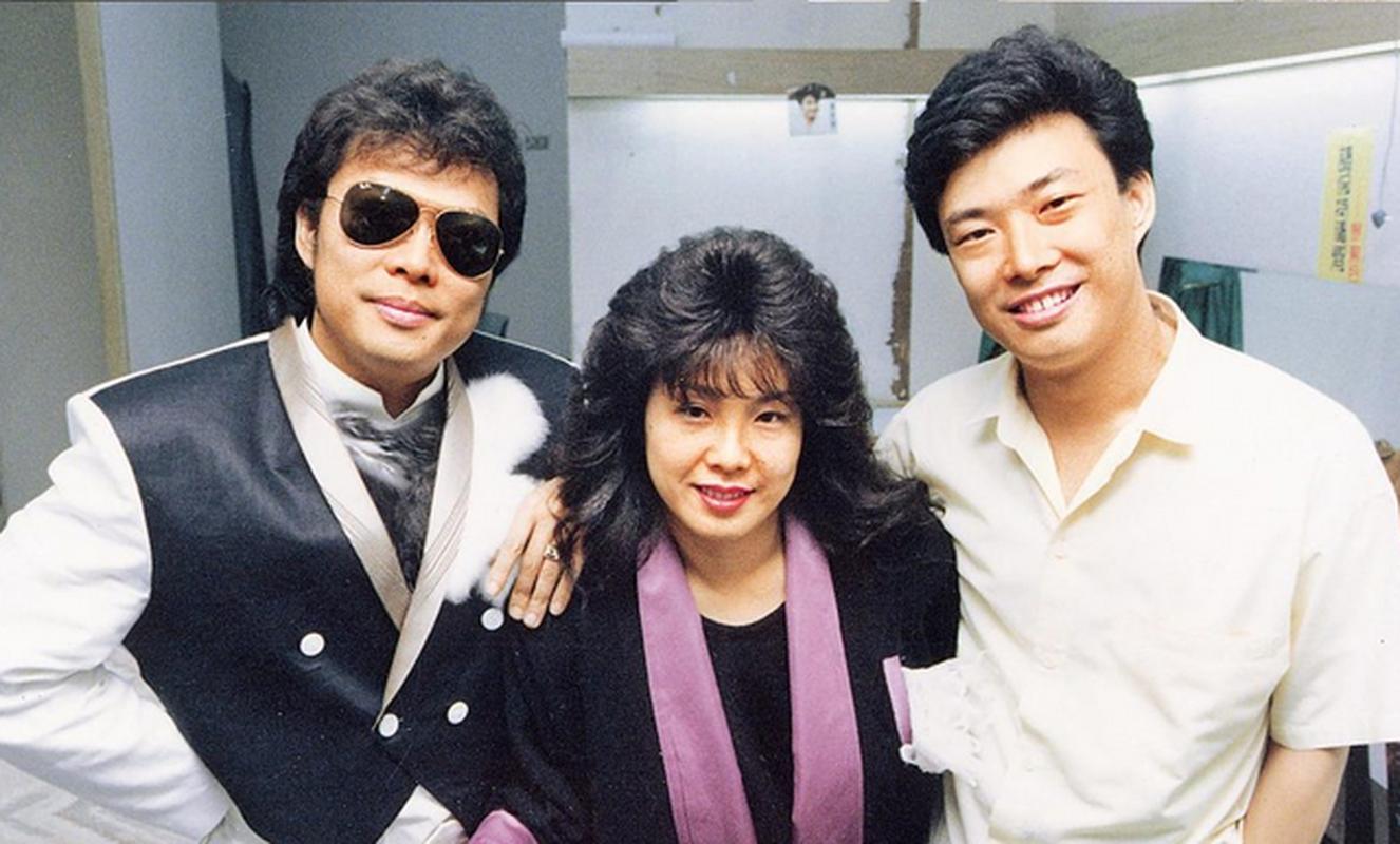 张菲|台媒曝费玉清哥哥欲复出,经纪人曝真实想法,主持费或成最大阻碍