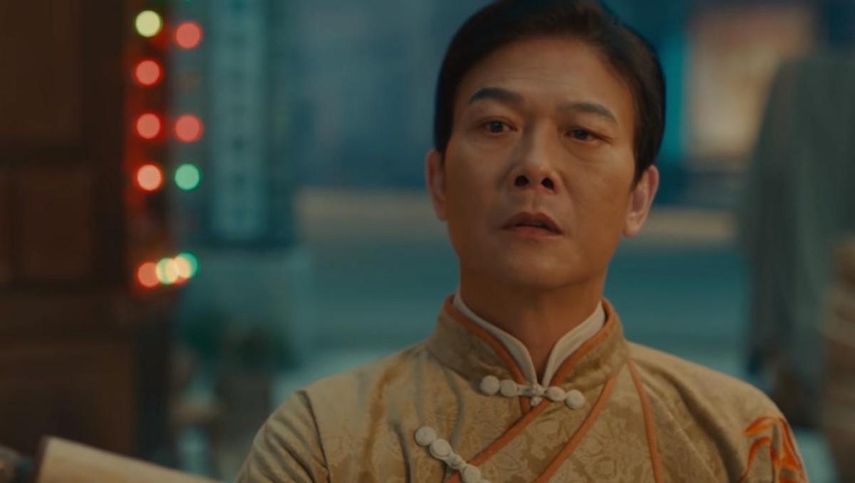 钱小豪|满屏一星，60岁钱小豪拍的烂片，被观众痛骂：直接露肉就行了