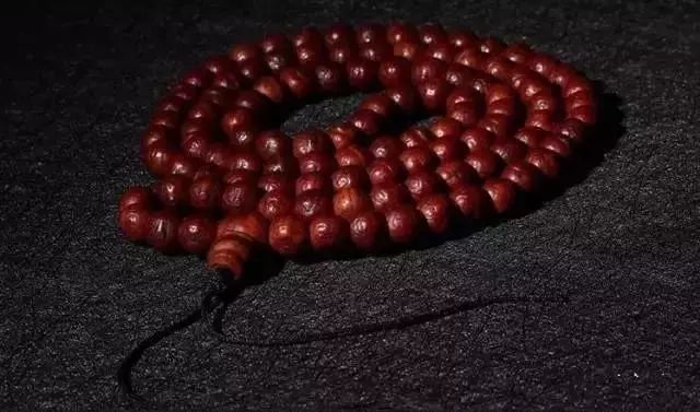 航天|盘手串全靠这1个技巧，100%包浆!