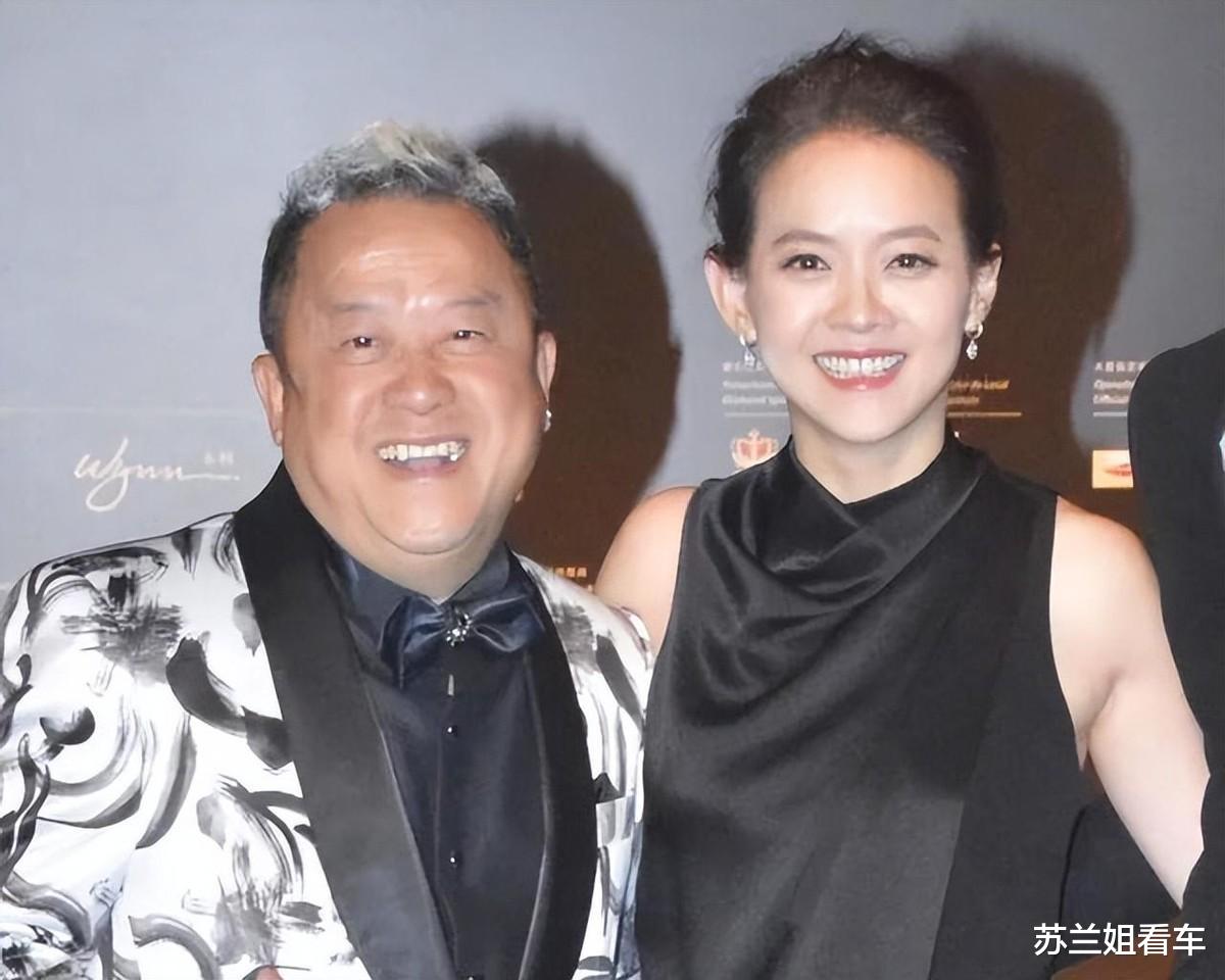 藏不住了！曾志伟女儿忍无可忍，亲自曝光父亲隐秘癖好，太肮脏！