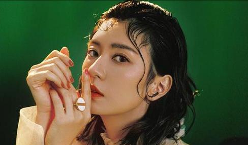 穿衣搭配|“夫妻本是同林鸟”,但抱歉!这一次修杰楷“救”了贾静雯了