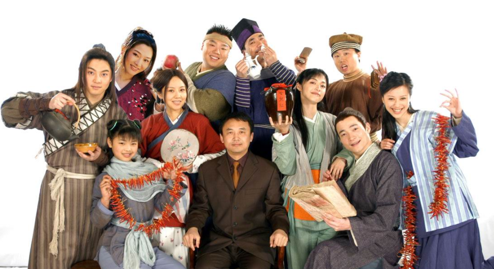 闫妮|婚姻失败闫妮事业发展,修复女儿受伤的心灵至今未婚