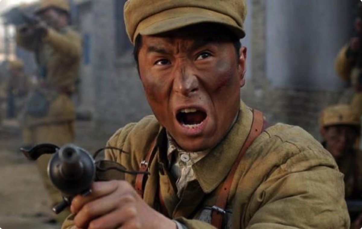 央一明晚开播,演员阵容雄厚,此剧一播出,娱乐剧都得退散