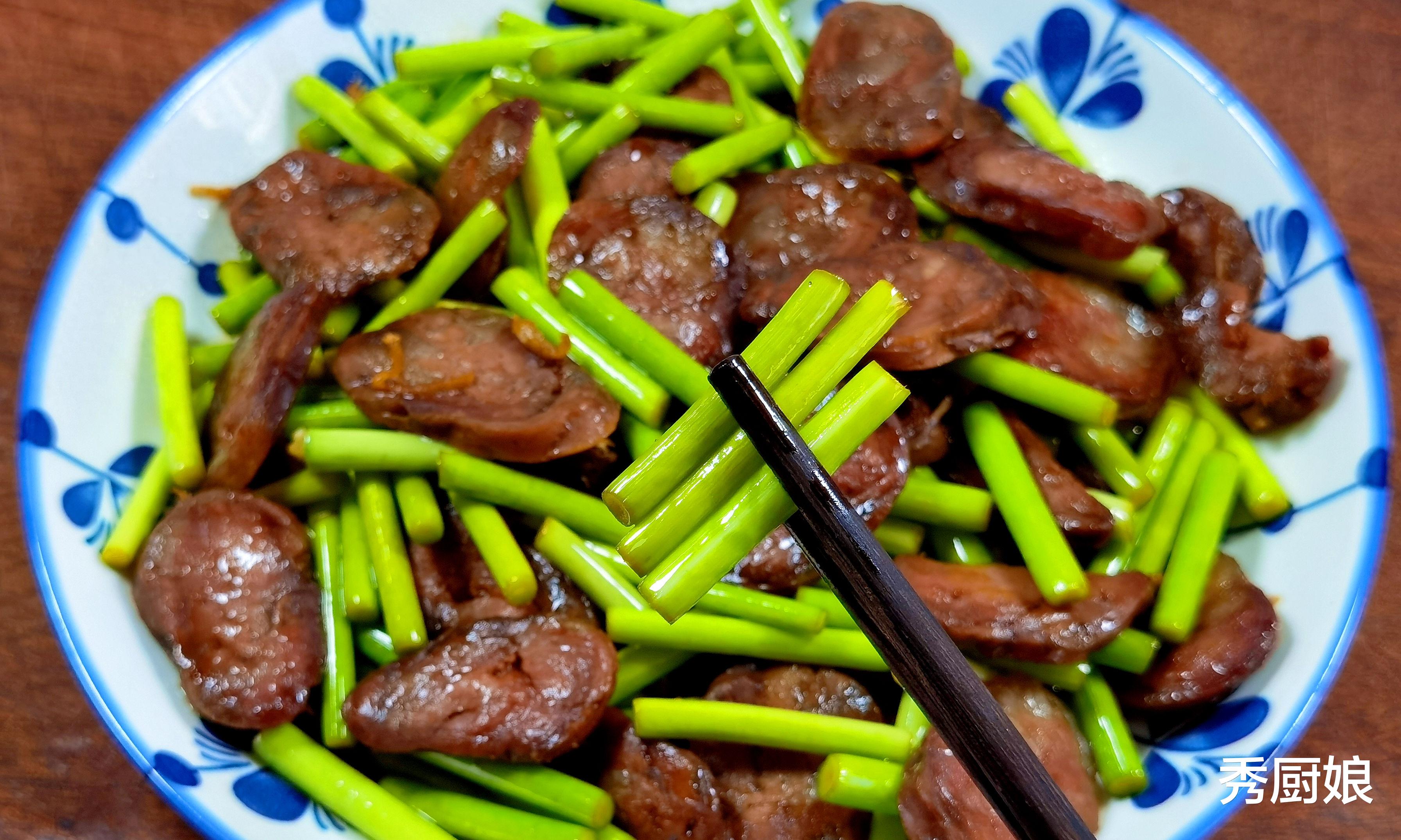 豆腐|年纪大了,建议少吃白菜和豆腐,多吃这“5样”,腿脚有劲精神好