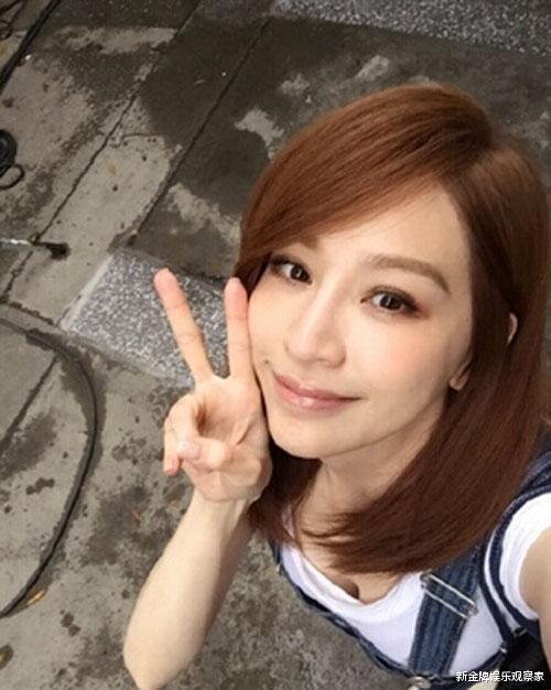 王心凌八月有56个行程,还抽空做了手术,红气养人怎么忙都不累