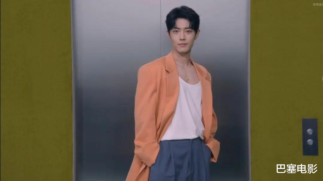 肖战|时装周明星全露怯：刘诗诗掉眼睫毛，刘涛似暴发户，肖战像包工头