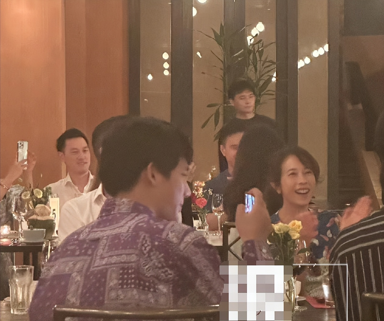 35岁男星结婚排场大！莫文蔚王安宇众星云集，李承铉当伴郎引热议