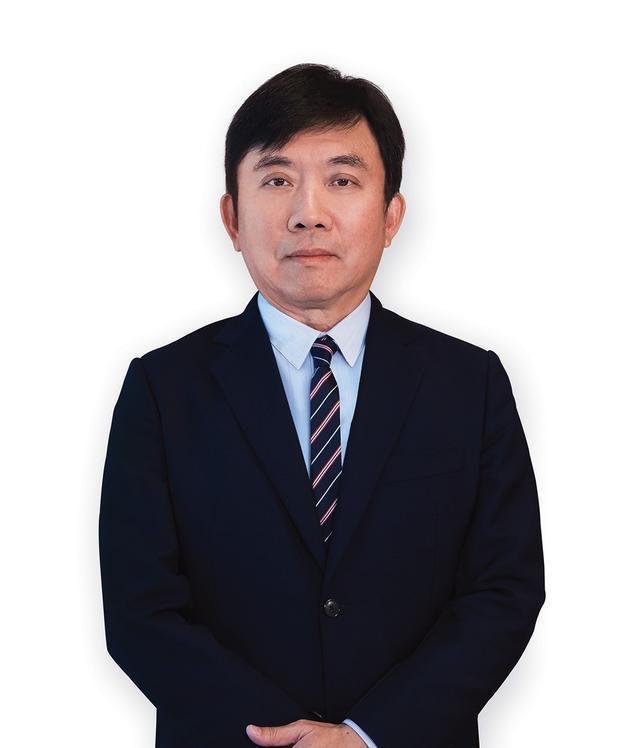 香港壳王玩遍TVB女星，比刘銮雄还风流，叶璇佘诗曼均与他有染