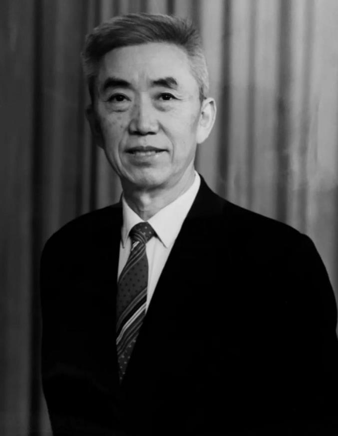 吴耀汉|4月离世的8位著名演员,太可惜了