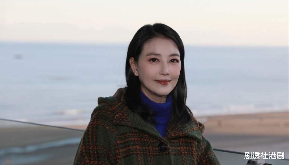 落叶归根！曝周海媚骨灰将运回香港安葬，爱犬将继续伴随回港生活