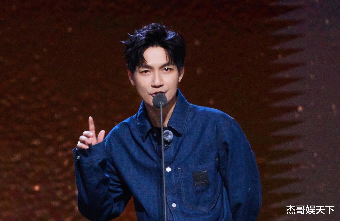 韩红的“黑脸”，让《声生不息》节目组彻底被打脸