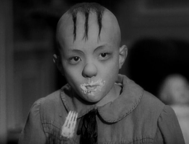 4位长残的童星,因肥胖被北影拒绝,头秃沦为路人,丑的千奇百怪