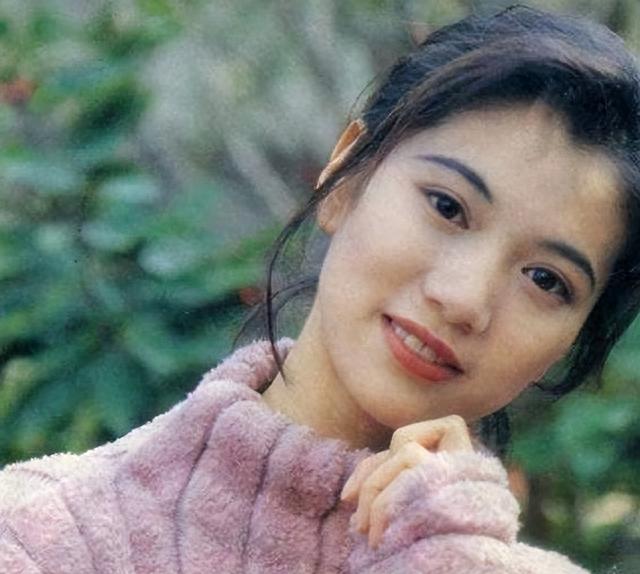 都不是善茬？结婚22年后，张智霖和袁咏仪的遮羞布，再也盖不住了