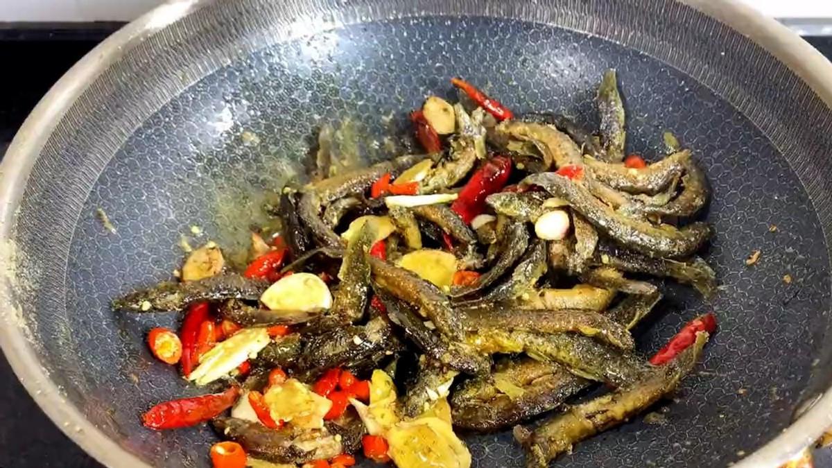 肝脏|“补肾冠军”竟是它,不是生蚝韭菜,每周吃2次,补肾固精有干劲