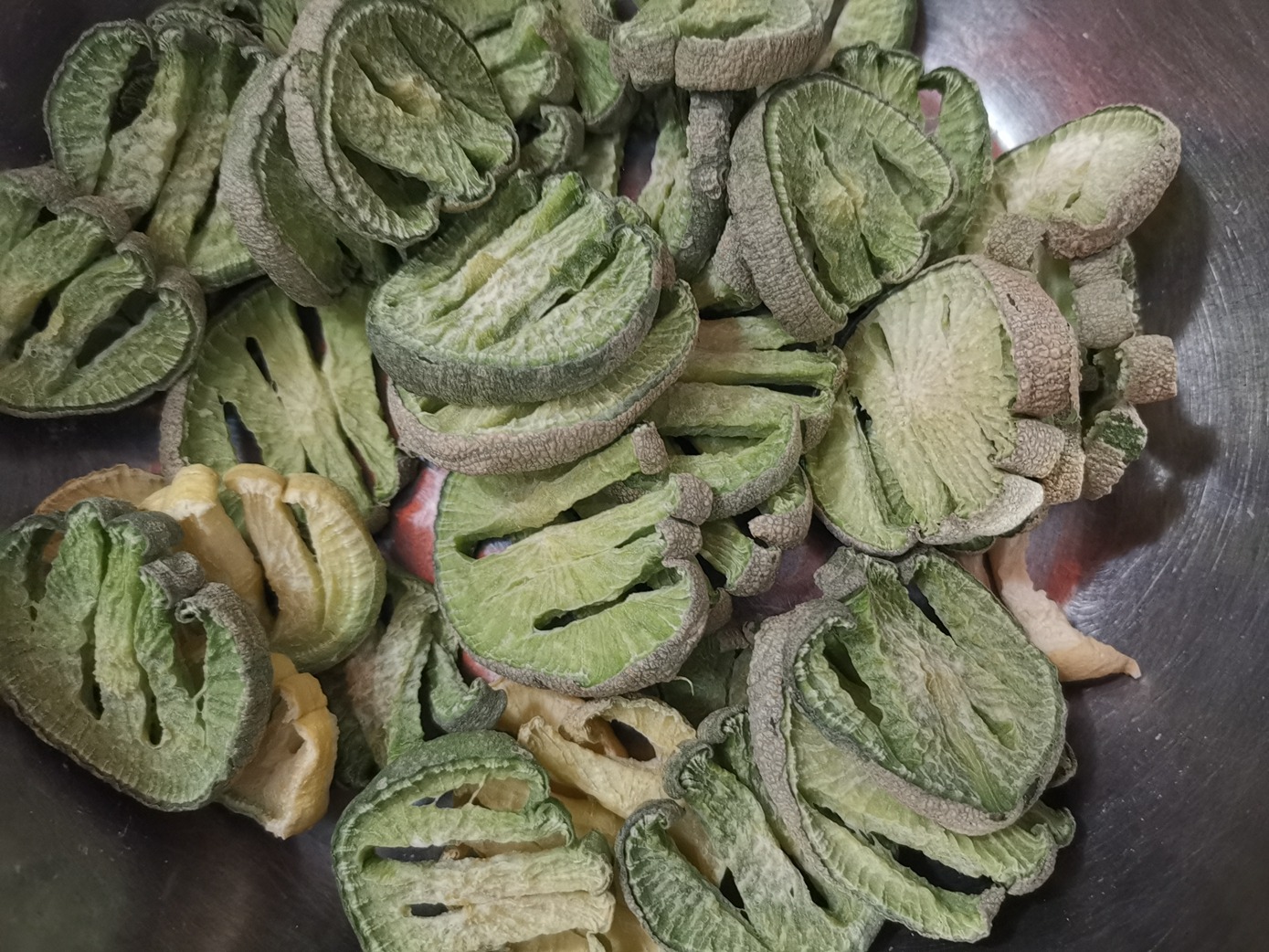 萝卜干|深秋节气,记得晒“1干”,一次买10斤储存起来,吃一年都不坏,真方便